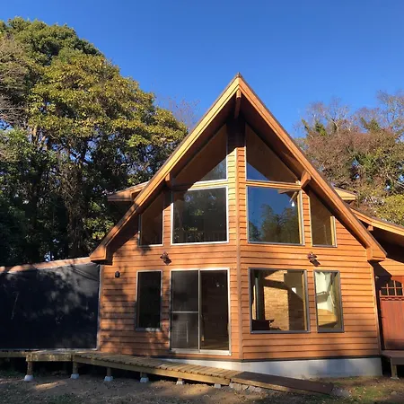 歴史ある鹿島神宮の森の中にひっそりと佇むログハウス Kashima  Exterior photo
